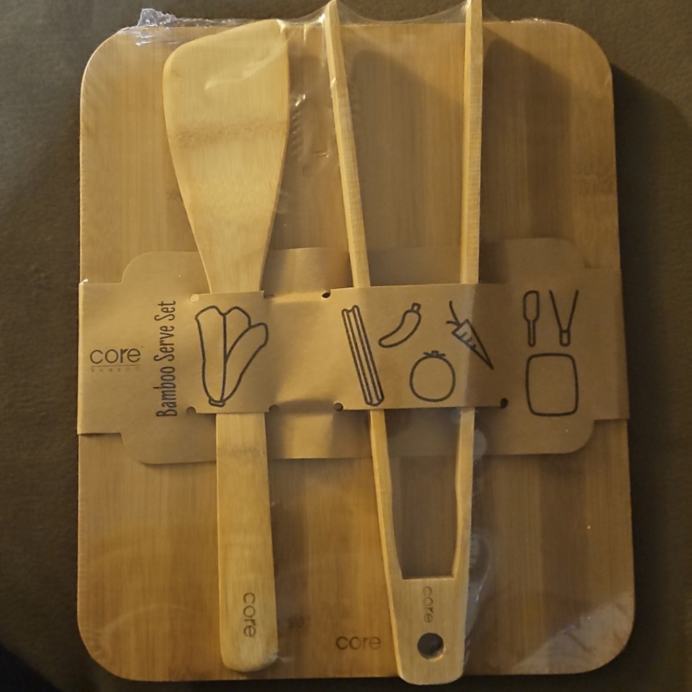 CORE Bamboo Serve Set Chopping Board Spatula Tongs